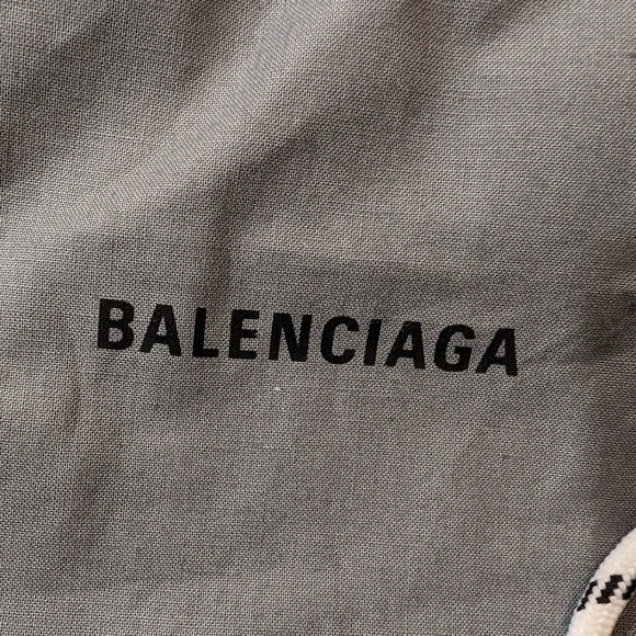 Authentic Balenciaga runners, excellent condition, box, dustbag etc - Picture 7 of 11